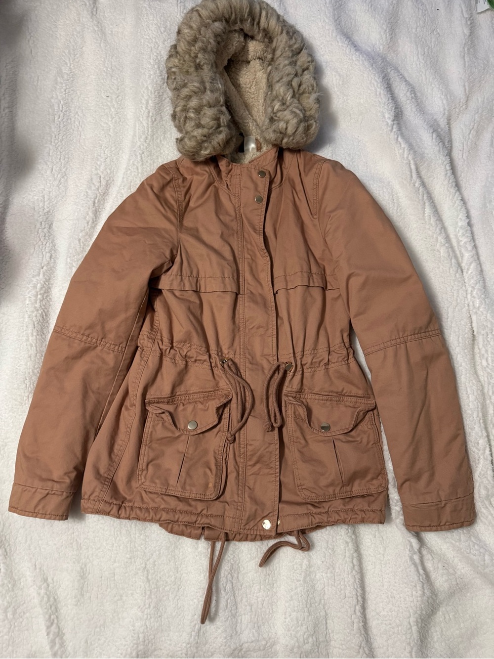Divided Utility Parka Jacket in Dusty Pink with Faux-Fur Hood